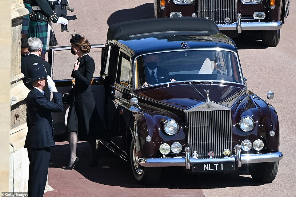 41873938 9481659 Kate Middleton Duchess of Cambridge arrives for the funeral of P a 338 1618668545191 1
