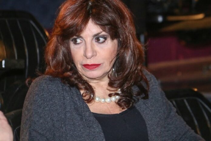 Η Νατάσα Τσακαρισιάνου για πασίγνωστο ηθοποιό: «Πήγα στο καμαρίνι του να τον συγχαρώ και γδύθηκε μπροστά μου»