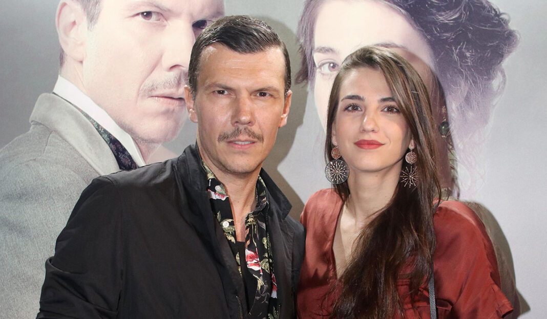 «Ποτάμι» οι φήμες ότι κάτι τρέχει ανάμεσα στον Ιωάννη Παπαζήση και τη Παντούση