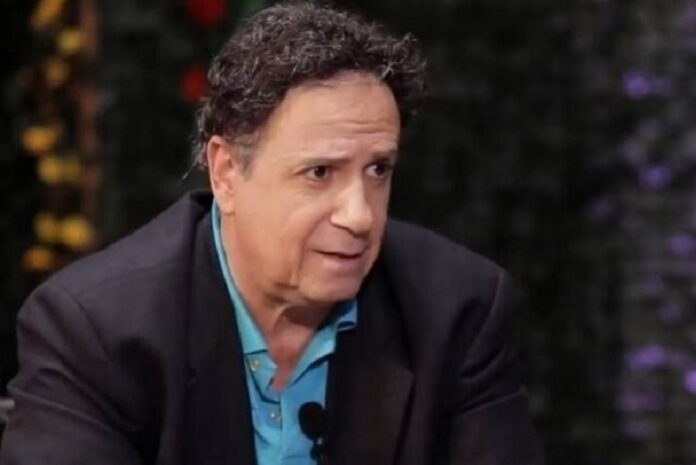 Εξομολόγηση Ρώμα: «Δεν μιλούσα με τον πατέρα μου για πέντε χρόνια, μιλήσαμε λίγο πριν πεθάνει»