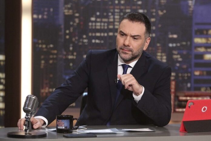 Θύμα ξυλοδαρμού συνεργάτιδα του Γρηγόρη Αρναούτογλου (video)
