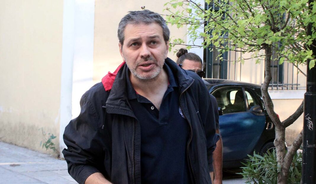 Αυτεπάγγελτη δίωξη της Εισαγγελίας κατά του Στέφανου Χίου για το έγκλημα στον Αλιμο