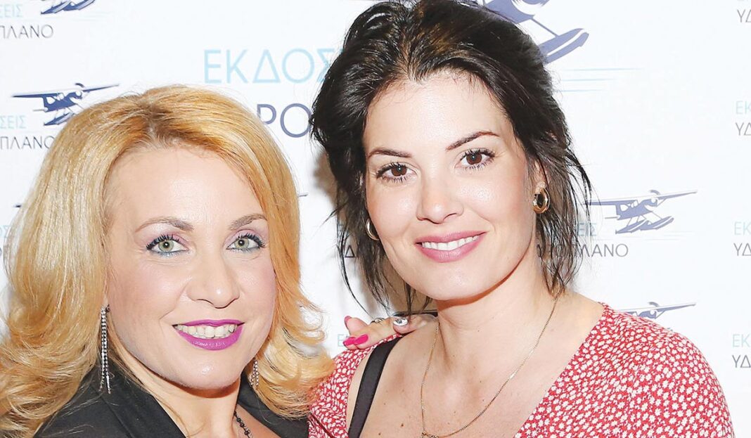 Η οικογένεια Κορινθίου γίνεται βιβλίο