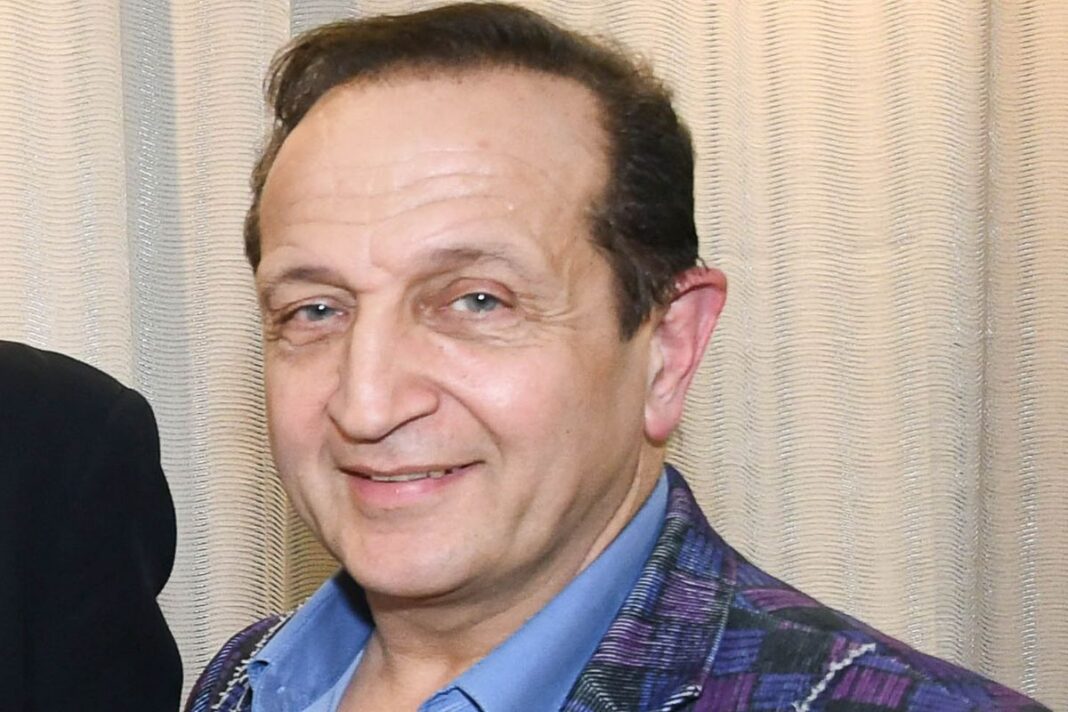 Σπύρος Μπιμπίλας: «Αφού η φύση με έχει κάνει να με τραβάει και το ίδιο φύλο, είναι φυσιολογικό»