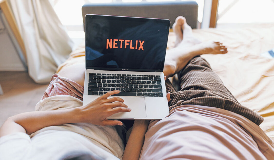 Netflix... δηλητήριο! Μία ώρα παρακολούθησης βλάπτει το περιβάλλον