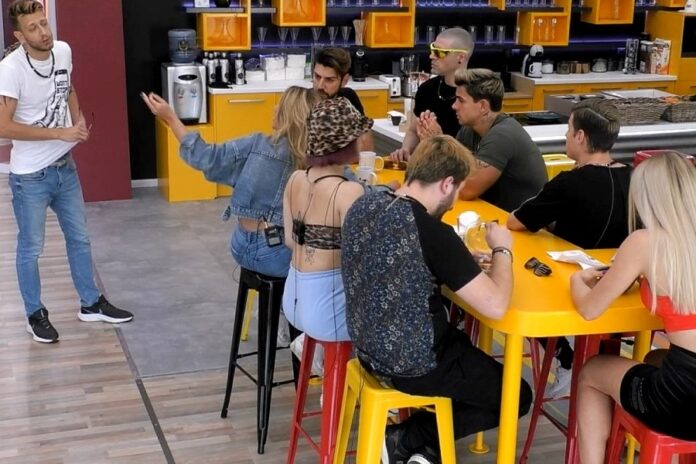 «House of Fame La Academia»: Η αξιολόγηση των εμφανίσεων στο live και οι αντιδράσεις