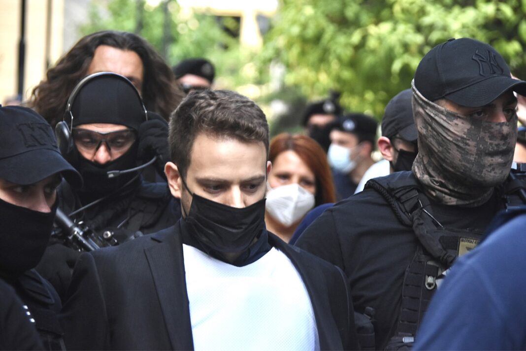 Δολοφονία στα Γλυκά Νερά: Η αποκάλυψη του Ευαγγελάτου για τη μητέρα του πιλότου (video)