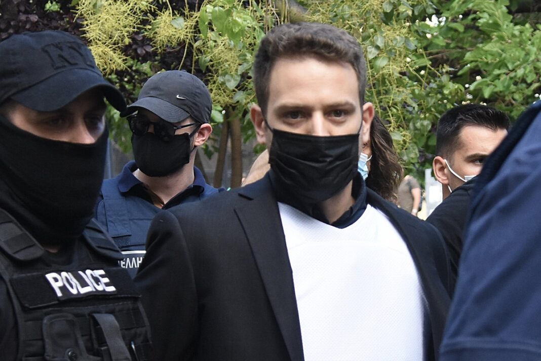 Δολοφονία στα Γλυκά Νερά: Ο 32χρονος πιλότος ζήτησε και πήρε προθεσμία μέχρι την Τρίτη για ν'απολογηθεί