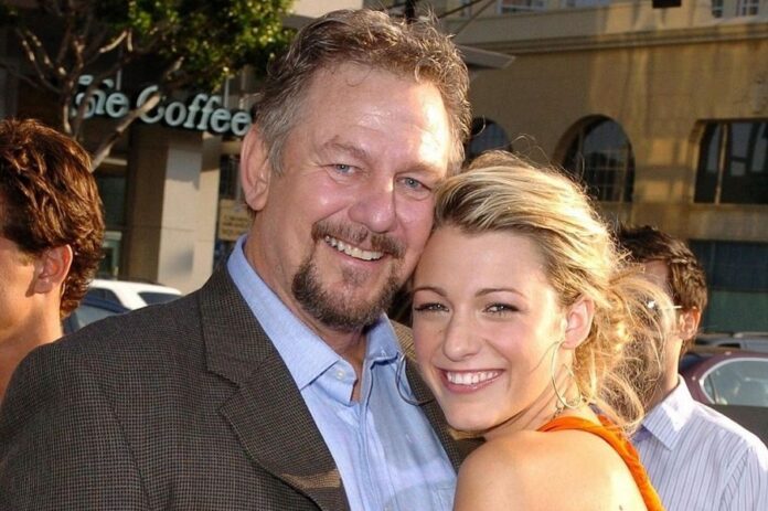 Δύσκολες ώρες για τη Blake Lively – Πέθανε ο πατέρας της