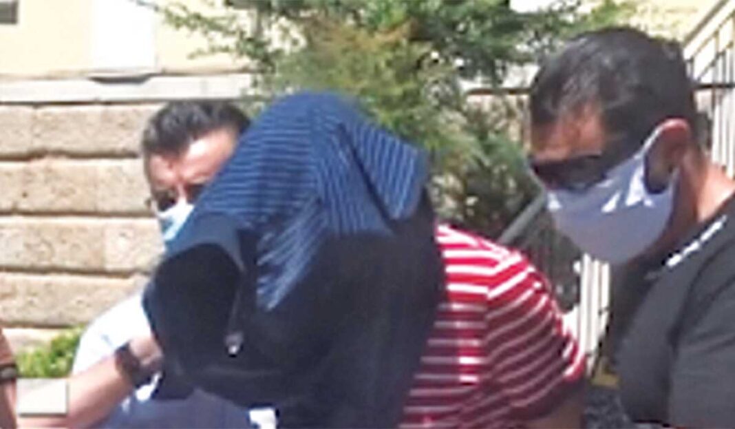 Ένοχος ο δάσκαλος της Ερέτριας - 12 χρόνια φυλάκιση για την αποπλάνηση 14χρονης