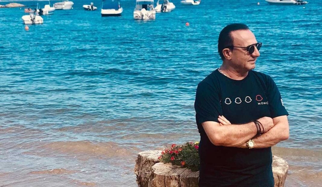 Ο Λευτέρης Πανταζής ξεπέρασε τον τραυματισμό του και συναντήθηκε με πρώην «Survivors»