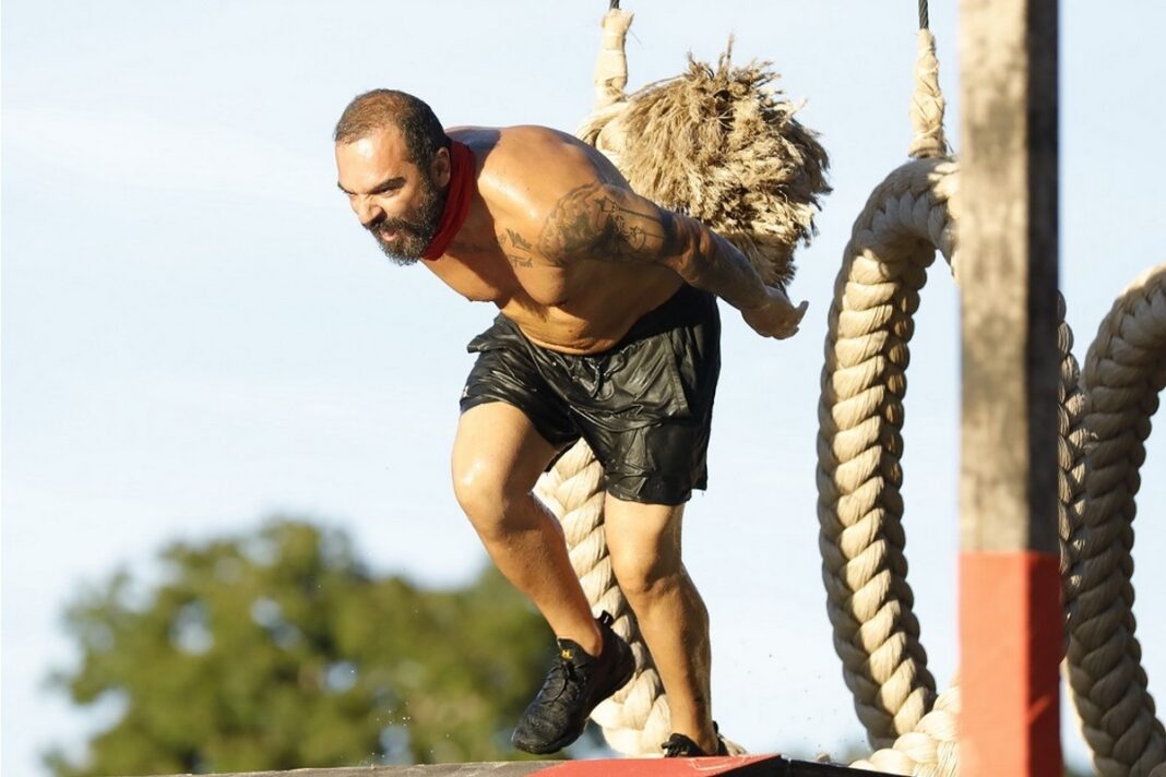 «Survivor»: Το μήνυμα του Τριαντάφυλλου λίγες ώρες πριν την επιστροφή του στην Ελλάδα (video)