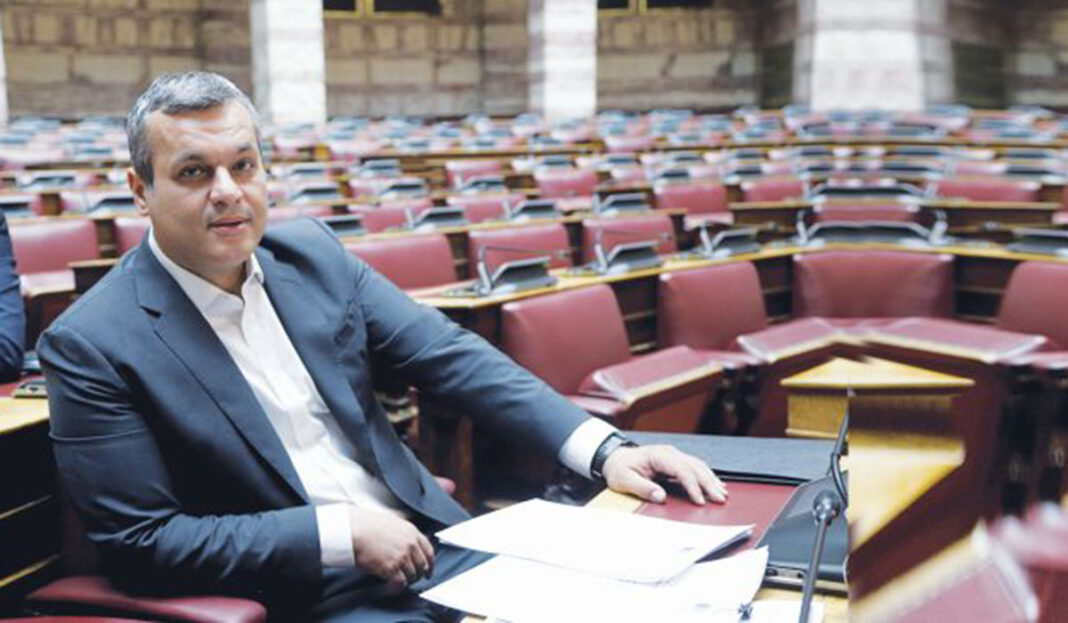 Χάρης Μαμουλάκης: «Οι υπουργοί του Κ. Μητσοτάκη, όπως και ο ίδιος ο πρωθυπουργός, ακολουθούν την ίδια λάθος πολιτική»