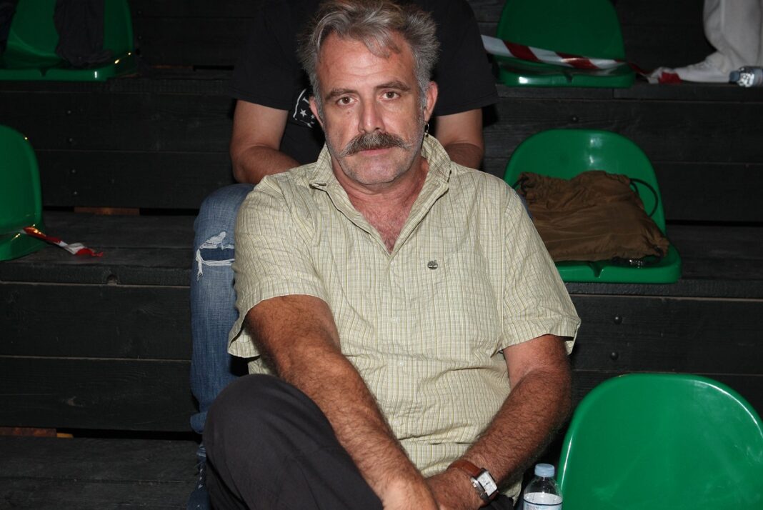 Πασχάλης Τσαρούχας για προφυλάκιση Φιλιππίδη: «Τα κορίτσια κλαίγοντας μας ευχαριστούν…»