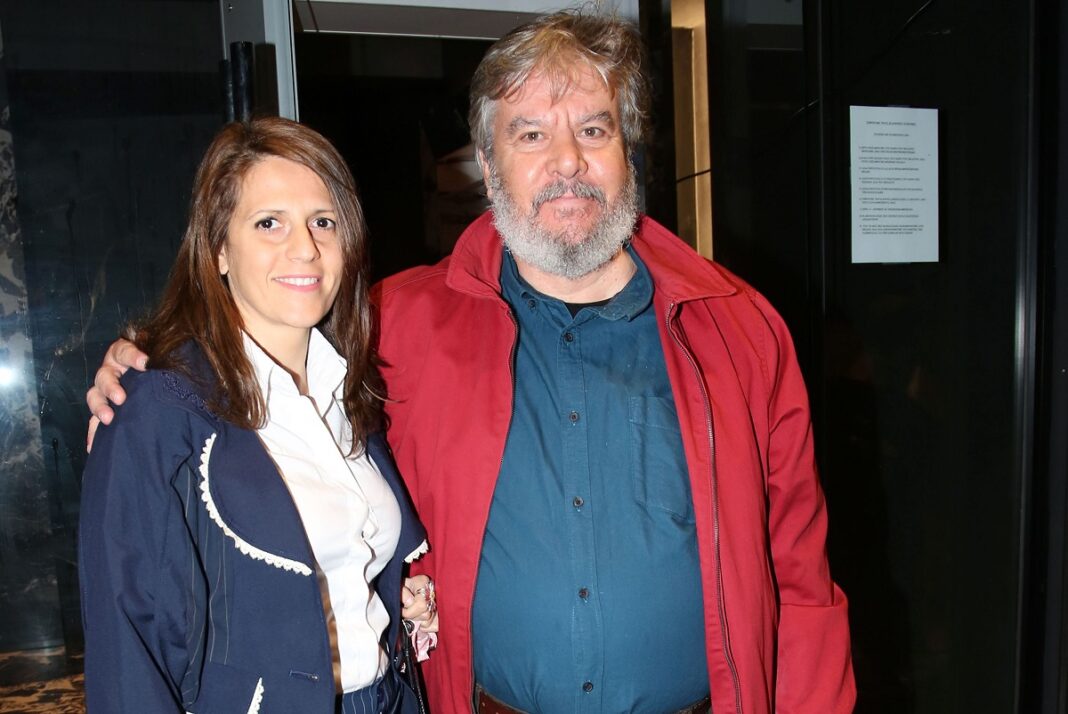 Ο Βασίλης Χαλακατεβάκης έγινε πατέρας - Η φωτο από το μαιευτήριο