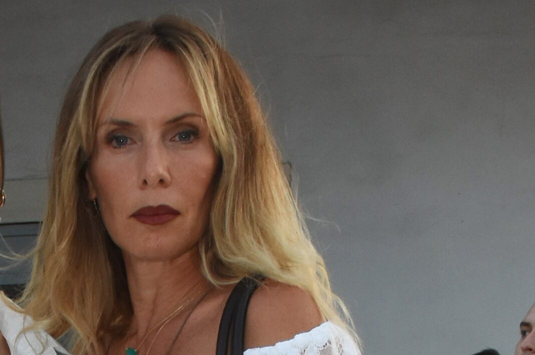 «Αν η Εβελίνα Παπούλια ζούσε τη δεκαετία του ‘60, θα ήταν η αντίστοιχη Μάρθα Καραγιάννη»