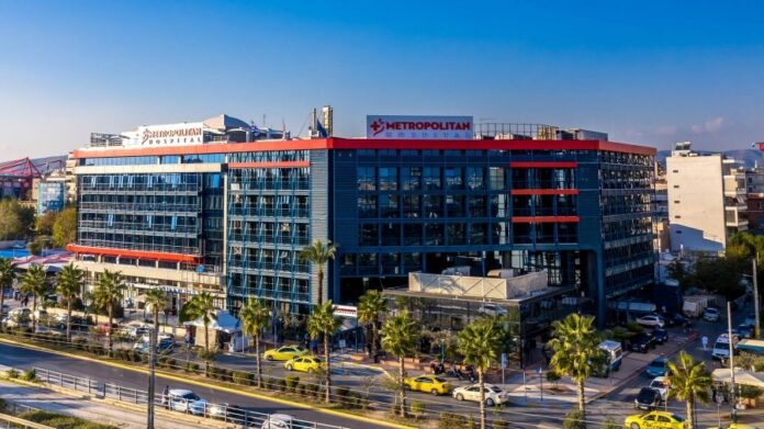 Metropolitan Hospital: Διεθνής πρωτιά στις ρομποτικές ουρολογικές επεμβάσεις