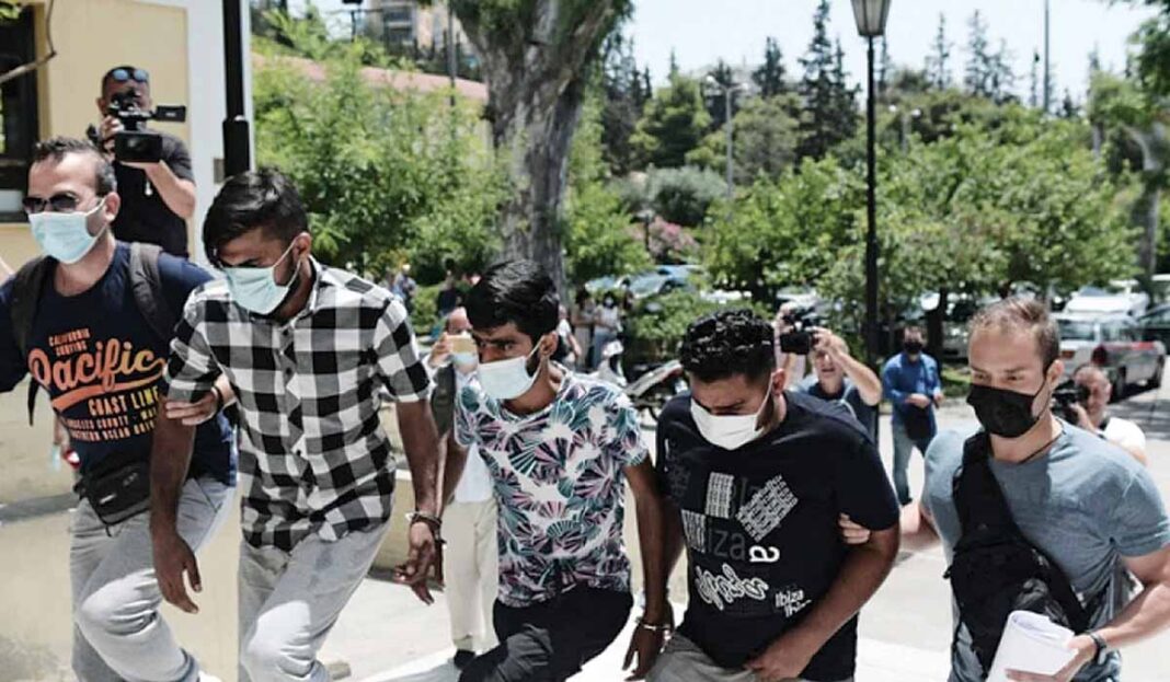 Σοκάρουν οι περιγραφές της 25χρονης που έπεσε θύμα βιασμού από αλλοδαπούς