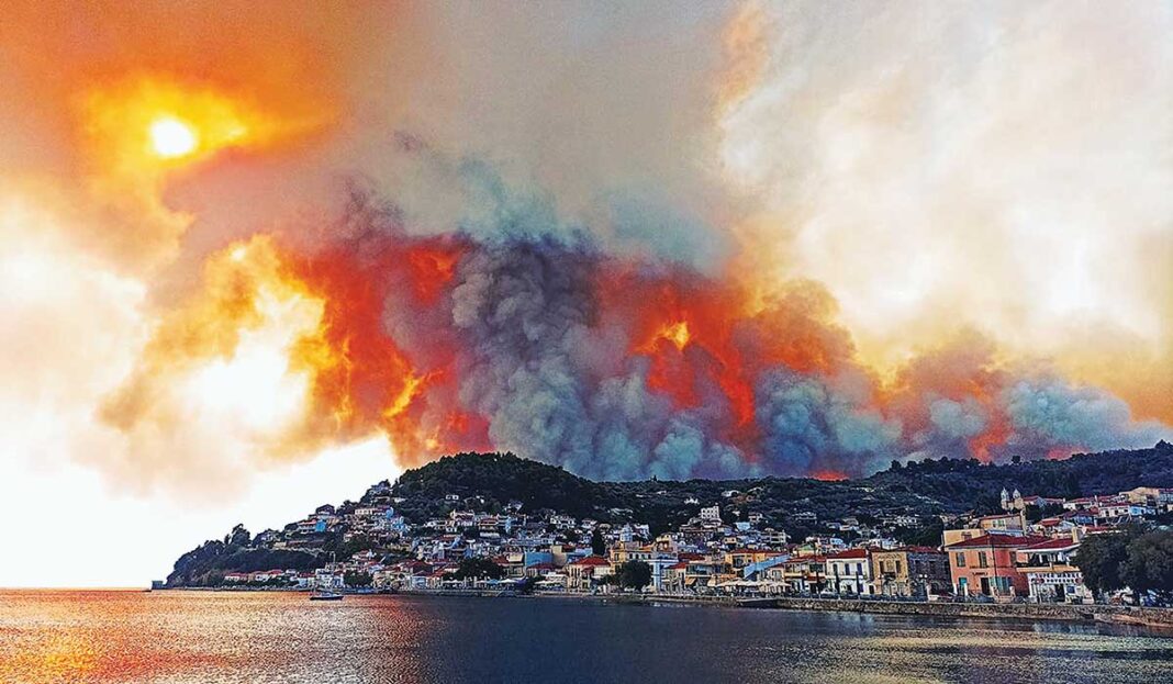 Σκληρή μάχη με τις φωτιές και σε Εύβοια, Μεσσηνία, Λακωνία και Κω