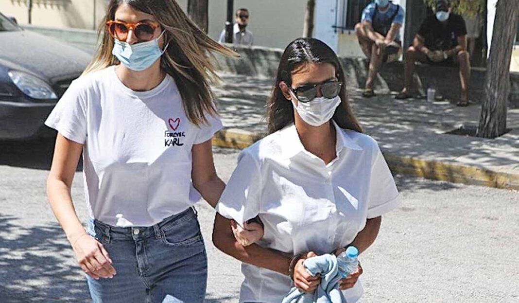 Επιμένει η Αφροδίτη Μπάρμπα - «Φύτεψαν τα φιξάκια κοκαΐνης στο αυτοκίνητό μου»