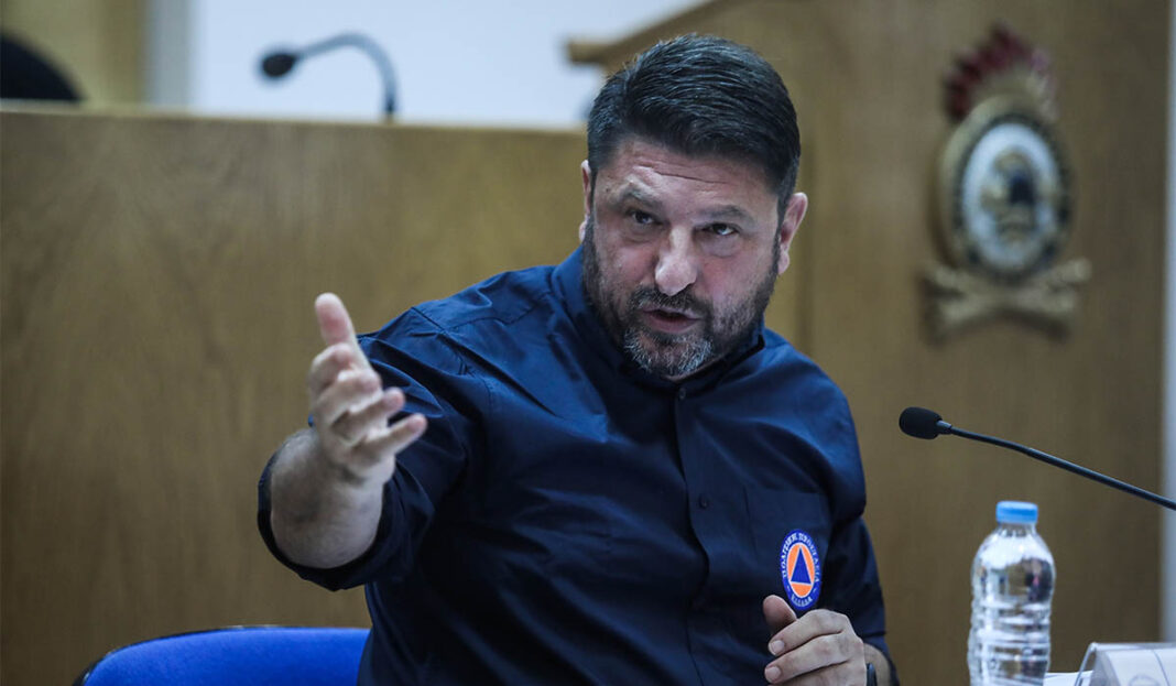 Έπεσε θύμα του εμβολίου ο Νίκος Χαρδαλιάς! Η συγκινητική ανάρτηση από τη σύζυγο του