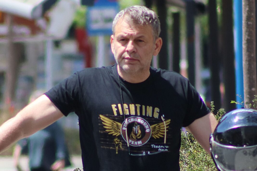 Ο Απόστολος Γκλέτσος ερωτεύτηκε και δεν το κρύβει (video)