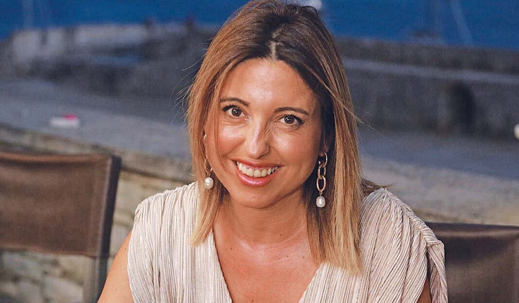 Οι «Αληθινές Γυναίκες» της Αρετής Χαρτοφύλακα μάγεψαν την Κέρκυρα