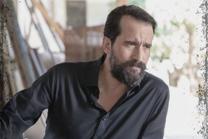 Ο Τάσος Νούσιας δίνει spoiler για το «Σασμό» - «Ο Στεφανής πεθαίνει ωστόσο θα παραμείνω στη σειρά» (video)