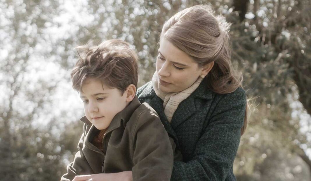 «Άγριες μέλισσες» - Ο μικρός Σέργιος ανακαλύπτει ποια είναι η πραγματική του μητέρα