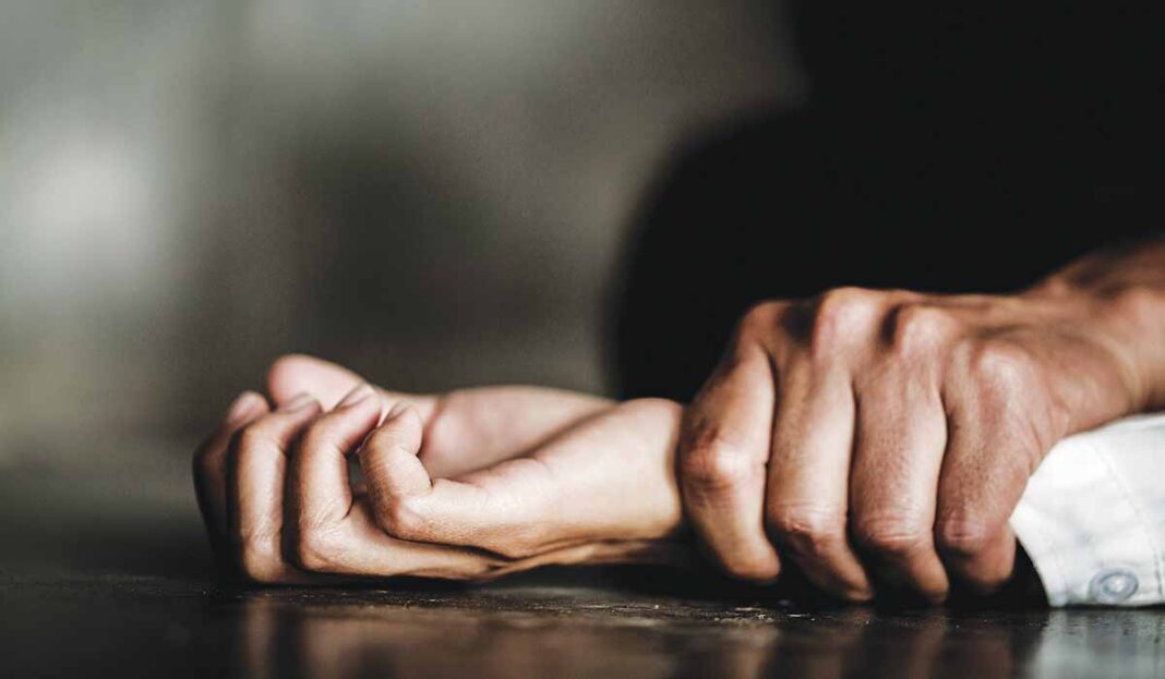 Σοκ στην Κω: Επίδοξος βιαστής έστηνε καρτέρι έξω από νεκροταφείο