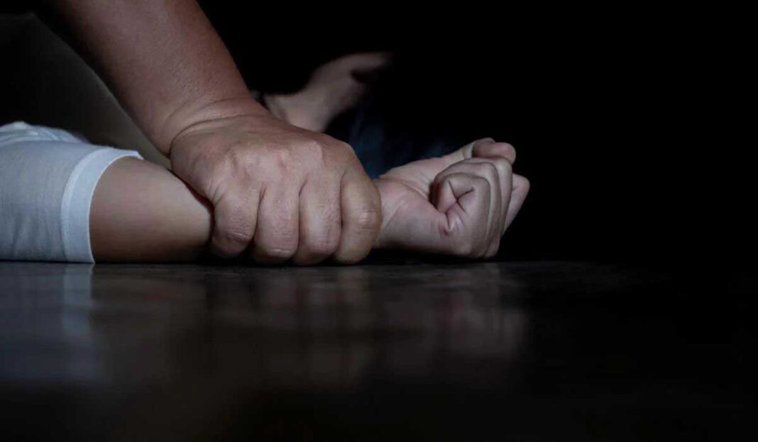 14 νύχτες σκλάβα του σεξ - Κοπέλα από τη Λιθουανία, όμηρος στο σπίτι 29χρονου στη Χαλκίδα