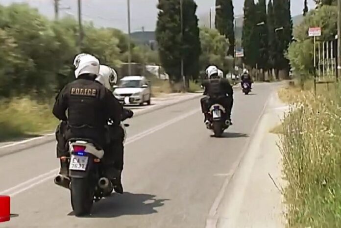 Πριν από λίγο έπεσαν πυροβολισμοί στο Χαλάνδρι - Σε κρίσιμη κατάσταση ένας άντρας