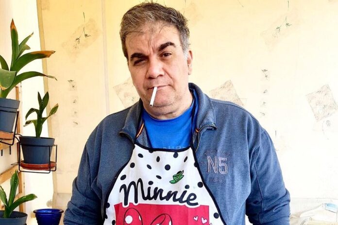 Πένθος για τον Δημήτρη Σταρόβα - Το συγκινητικό του αντίο