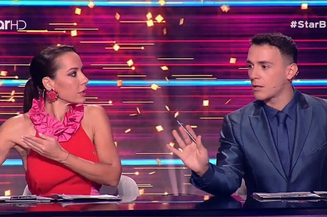 Λαμπρούπολου VS Στέφανου Δημουλά – «Κοίτα εδώ η δασκάλα με τα χρυσά μαλλιά»