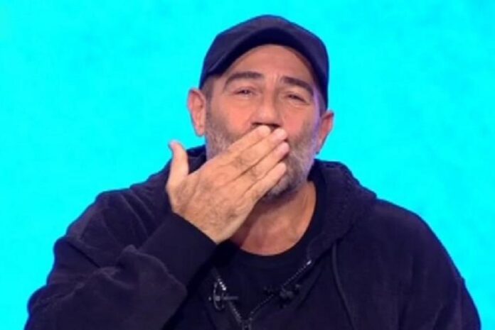 Ο Αντώνης Κανάκης ευχήθηκε on air στον γιο του για τα γενέθλιά του