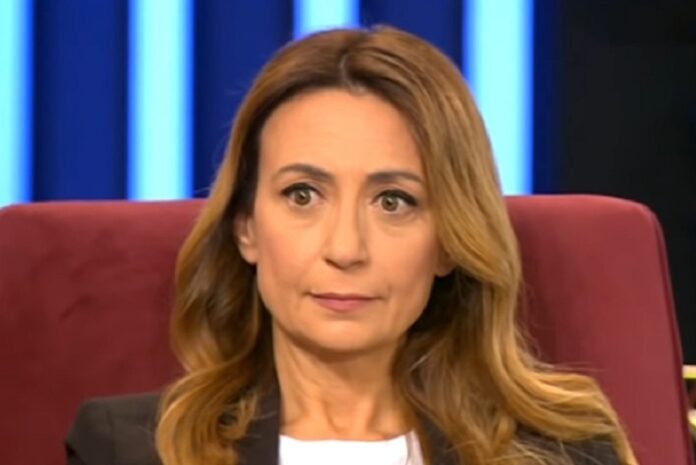 Έφυγε η Σιμόνα Βιρτζίλι - Η γυναίκα που όταν πήγαινε να γεννήσει είχαν δολοφονήσει τον άντρα της