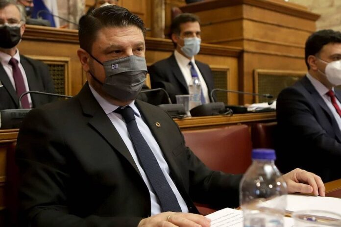 Δείτε πώς γιόρτασε τα 53α του γενέθλιά ο Νίκος Χαρδαλιάς (φωτο)