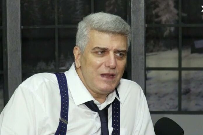 Βλαδίμηρος Κυριακίδης – «Είναι άδικο να σταματήσουν οι επαναλήψεις σειρών με τον Φιλιππίδη»