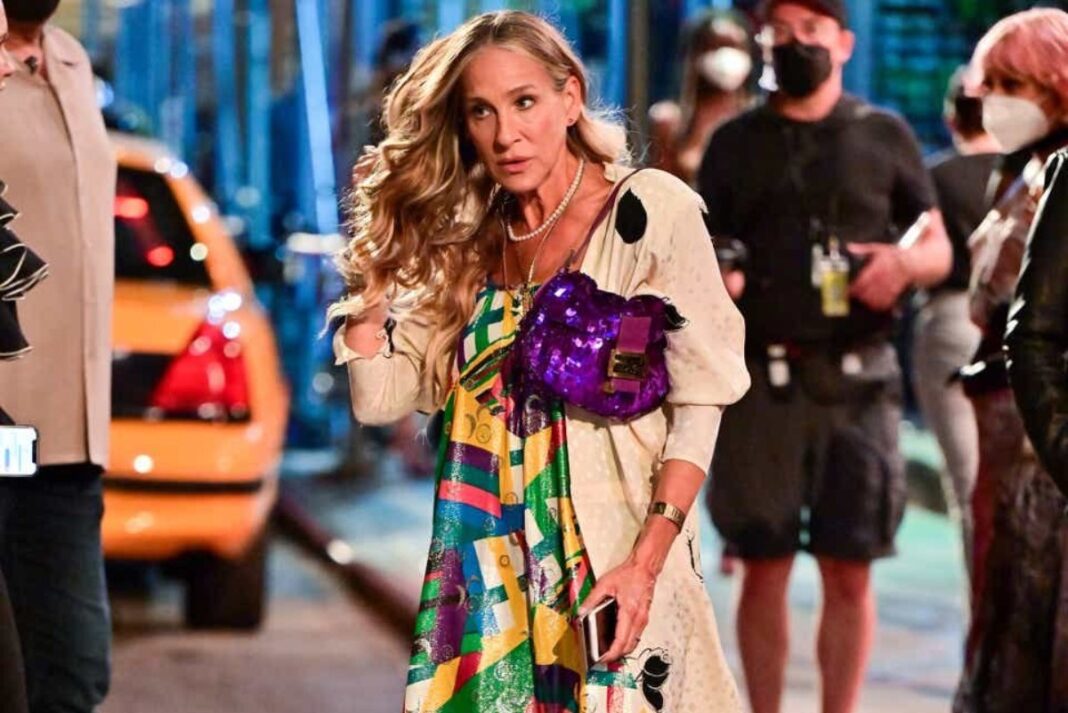 «Sex and the City» - Η γκάφα της «Κάρι» με τη τσάντα Fendi