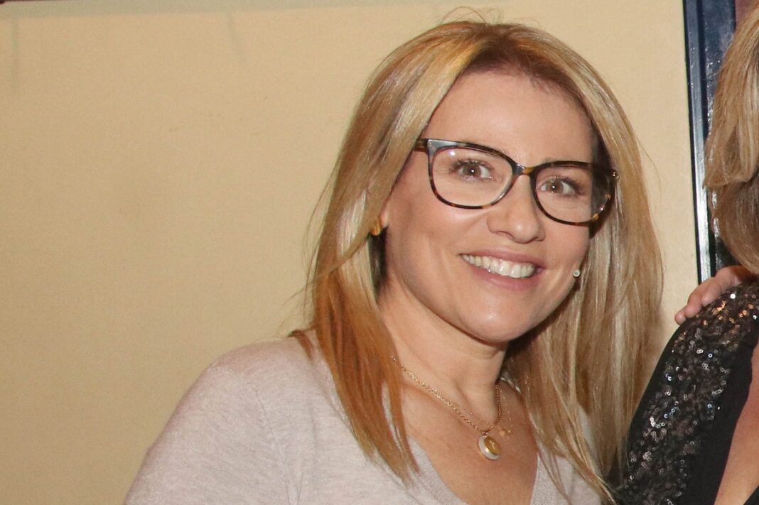 Έξαλλη η Τουμασάτου με τον Παναγιωτόπουλο – «Είναι πράγματα χυδαία»
