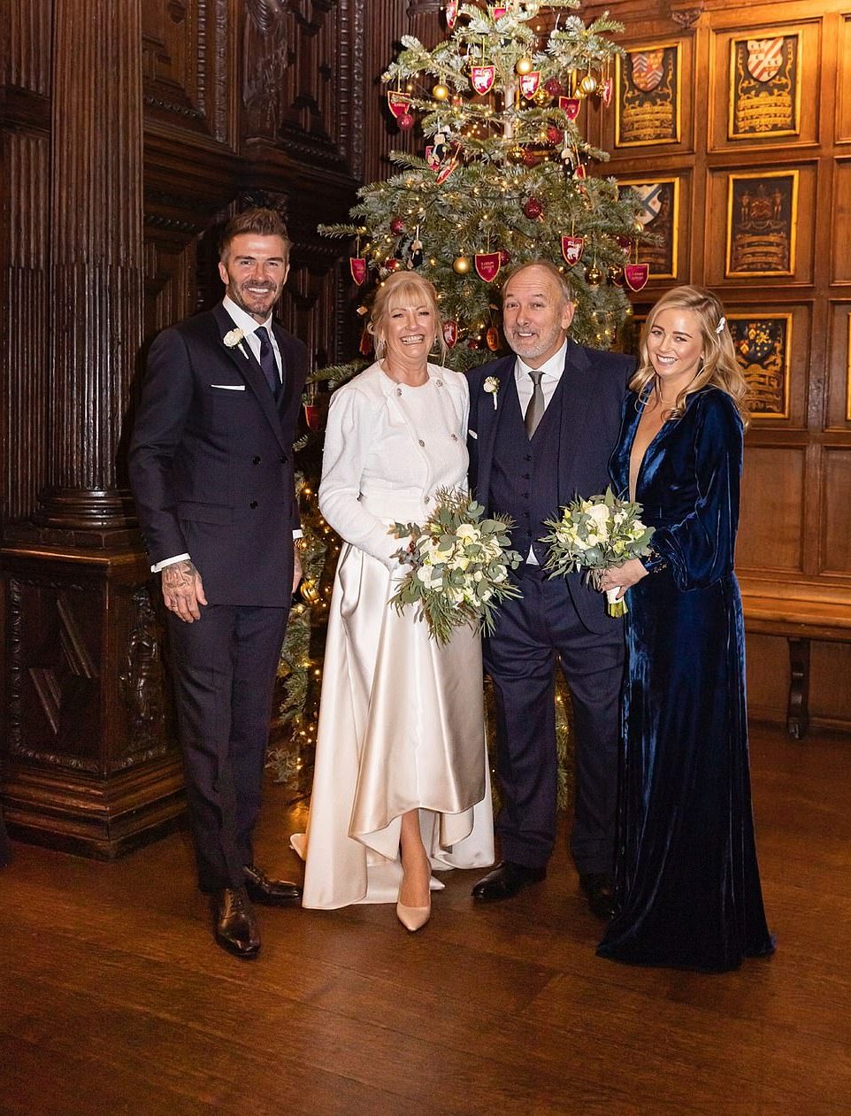 51657931 10301465 best man duties david beckham looked delighted as he posed for a m 15 1639313396970