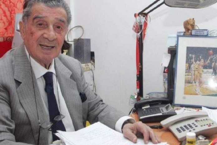 Έφυγε από τη ζωή ο παλαίμαχος αρχηγός της Εθνικής μπάσκετ, Άγις Κυνηγόπουλος