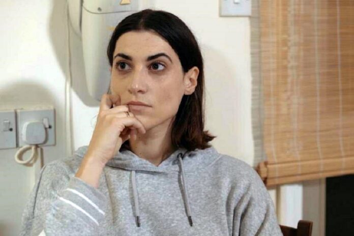 «Η γη της ελιάς» - Η Αντιγόνη ενημερώνει τον Ισίδωρο πως το αποτέλεσμα του τεστ DNA