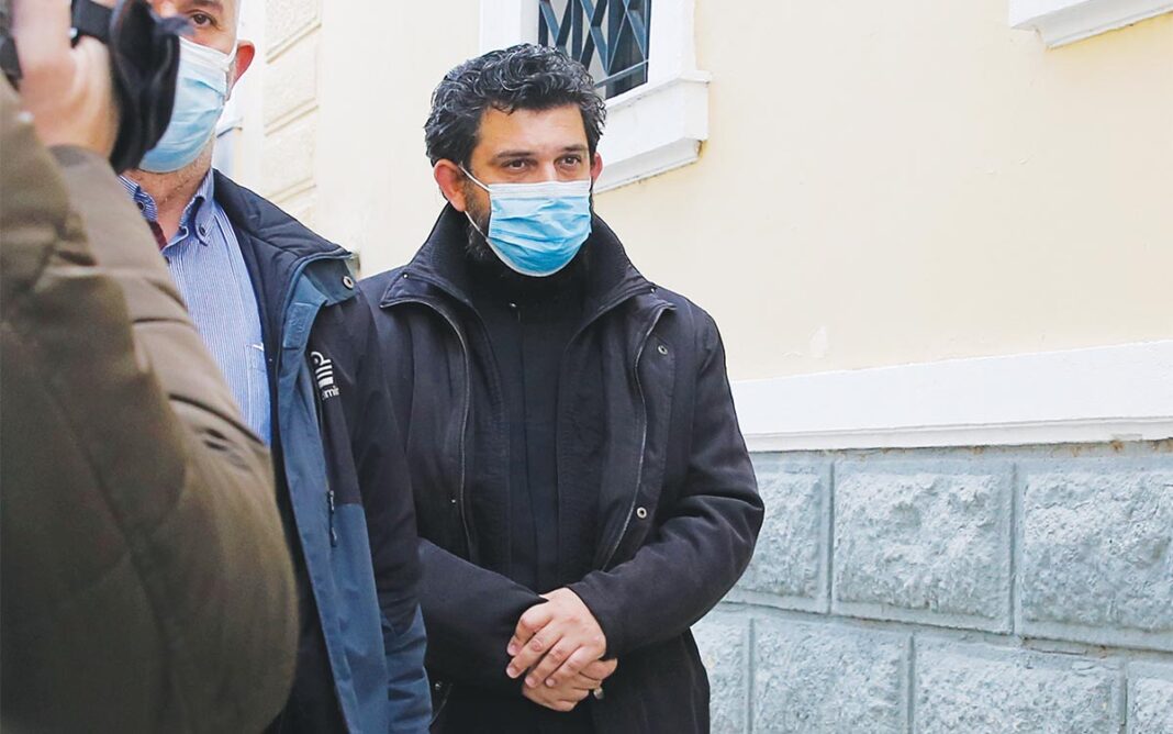 Σκάνδαλο με ιερέα: Ροζ βίντεο και ψίθυροι για όργια