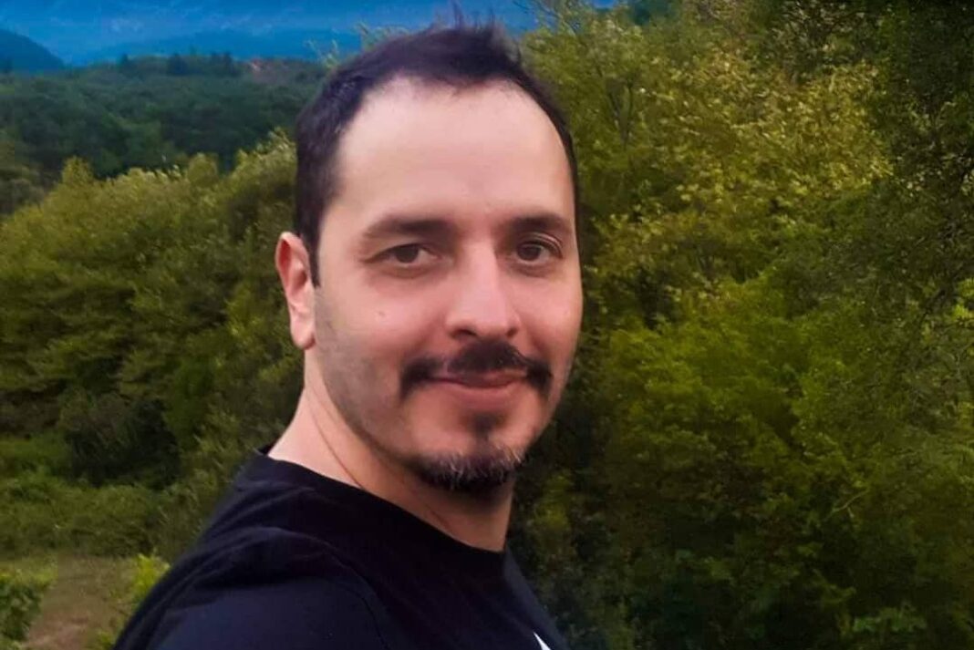 Ο Αλέξανδρος Τσουβέλας συγκινεί με τη φιλανθρωπική του δράση