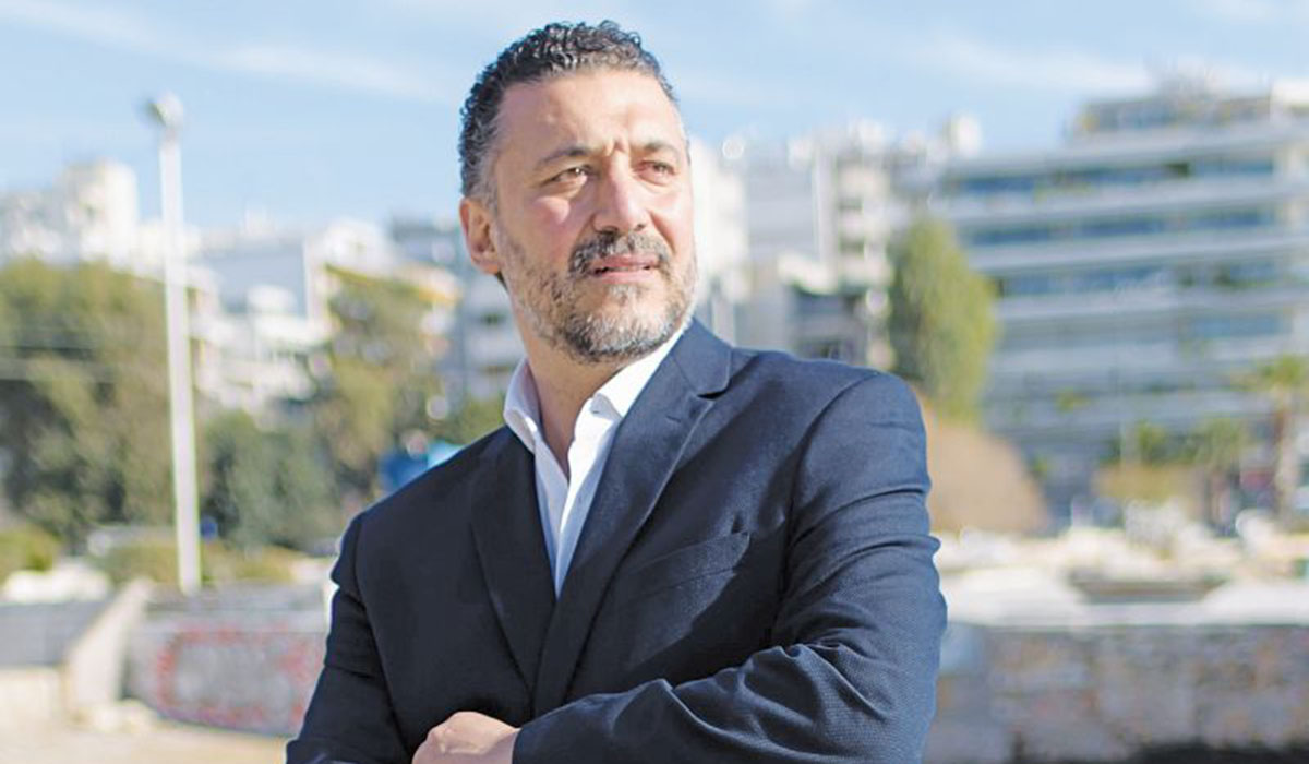 Γιάννης Φωστηρόπουλος: Ο «Mr restart» στο checkpoint της Αθηναϊκής Ριβιέρας