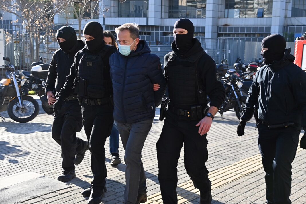 «Σοκαρίστηκα όταν είδα τον Λιγνάδη με χειροπέδες. Στην υπόθεσή του δεν αποδίδεται δικαιοσύνη και λυπάμαι»