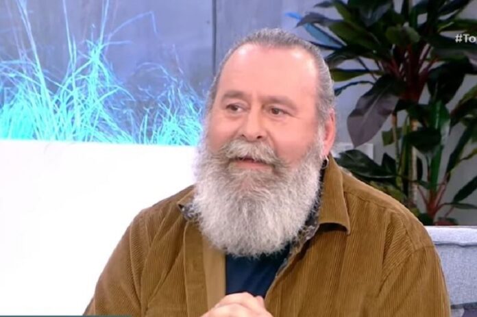 Η περιπέτεια του Κωστή Σαββιδάκη με τον κορονοϊό: «Ασθενείς φώναζαν να τους λύσουν μέσα στο νοσοκομείο»