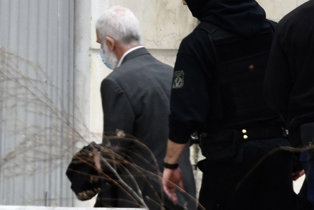 Δίκη Φιλιππίδη: Σκληρές ατάκες και ειρωνείες για το αν θα γινόταν κεκλεισμένων των θυρών