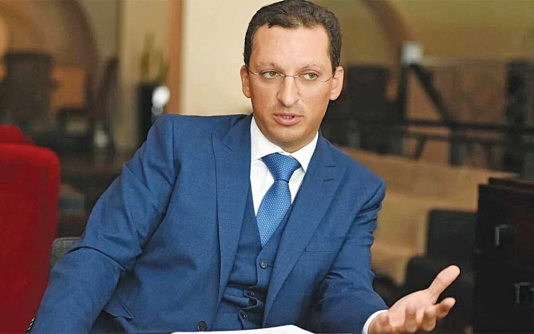 Ο κόσμος καίγεται και πρώην γαμπρός του Πούτιν ξεφαντώνει με νέο αμόρε στο Ντουμπάι